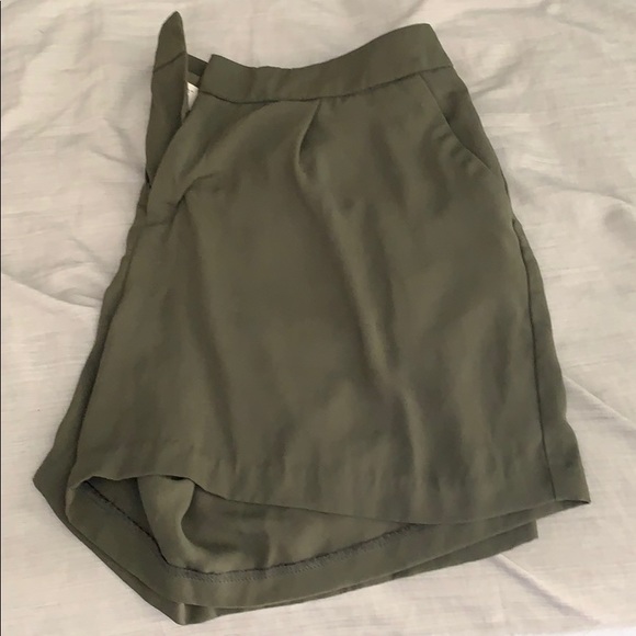 Green High Waist Shorts - Picture 2 of 3